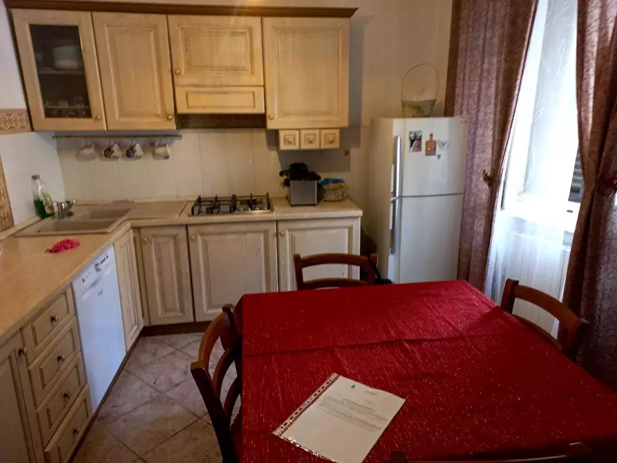 Immagine 14 di Trilocale in vendita  a Livorno