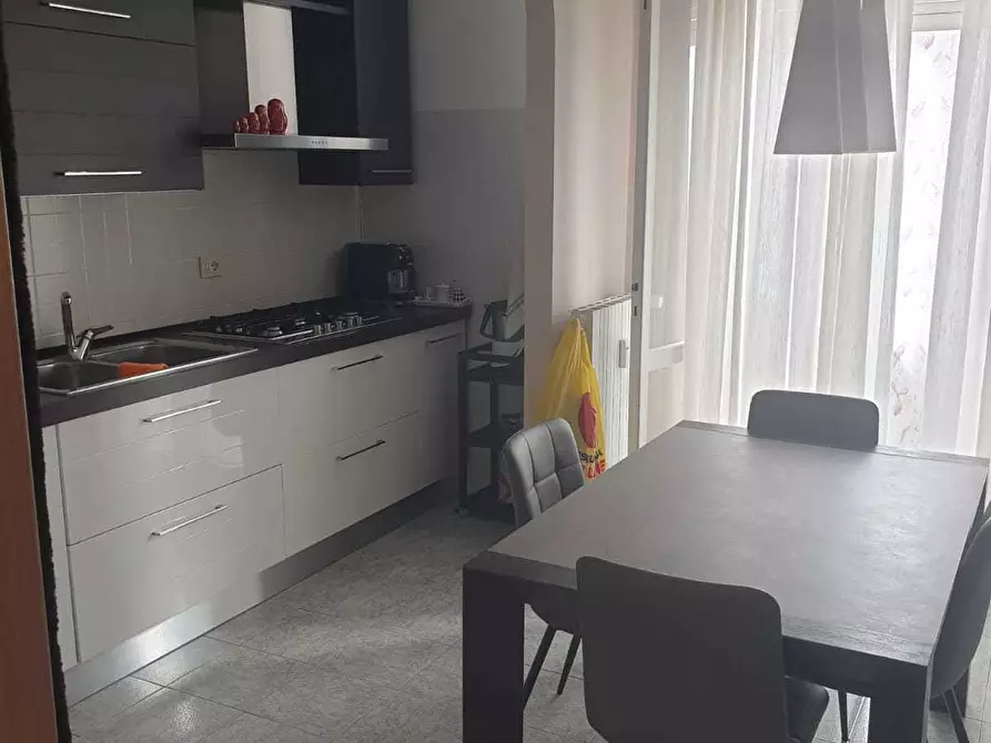 Immagine 3 di Quadrilocale in vendita  a Livorno