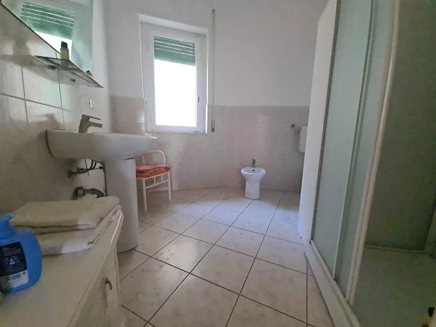 Immagine 4 di Pentalocale in vendita  a Livorno