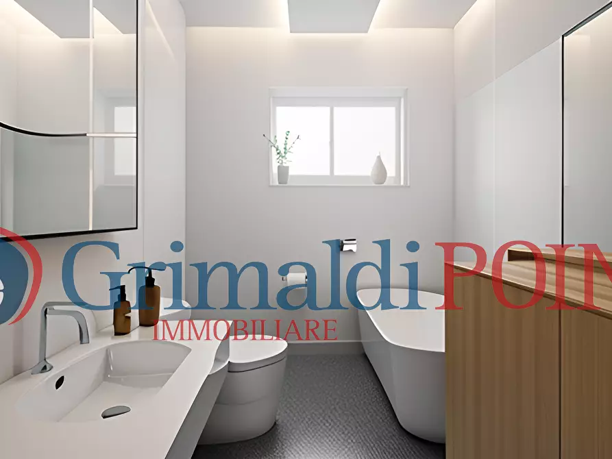 Immagine 23 di Pentalocale in vendita  in Via Capitano Ritucci 35 a Lecce