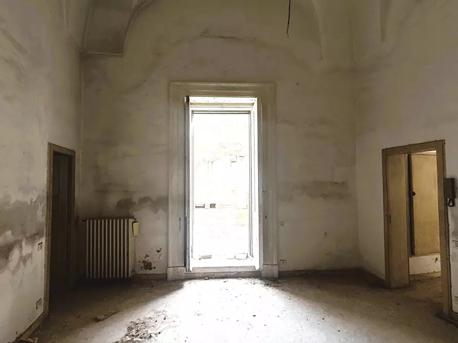 Immagine 43 di Pentalocale in vendita  in Vico dei Fieschi 2 a Lecce