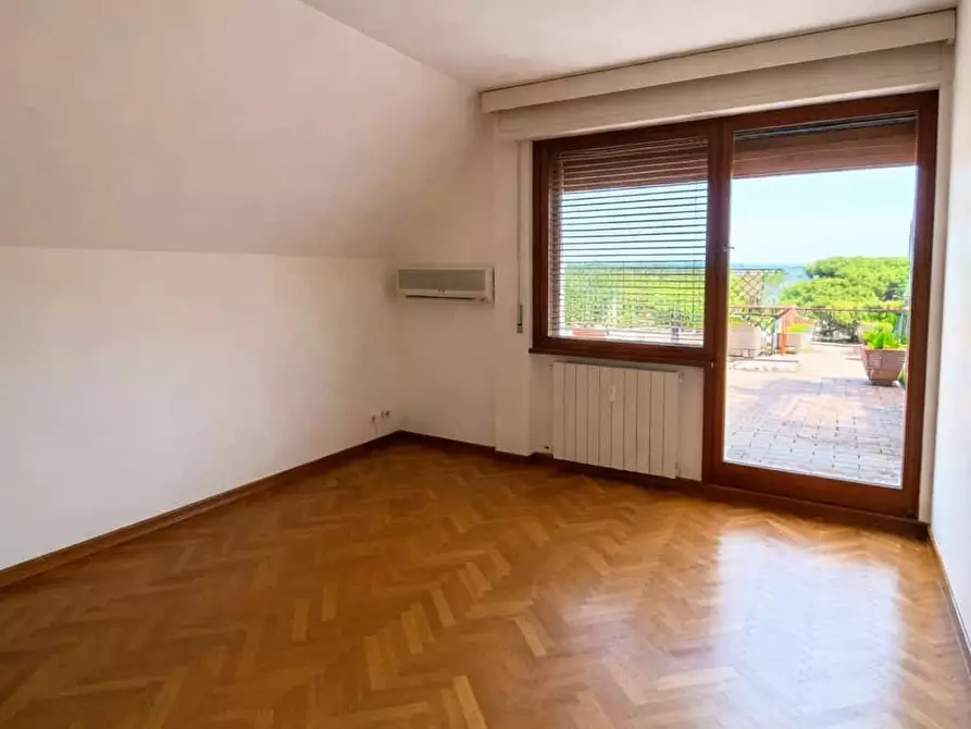 Immagine 26 di Attico in vendita  in Via dei Gandolfi a Roma
