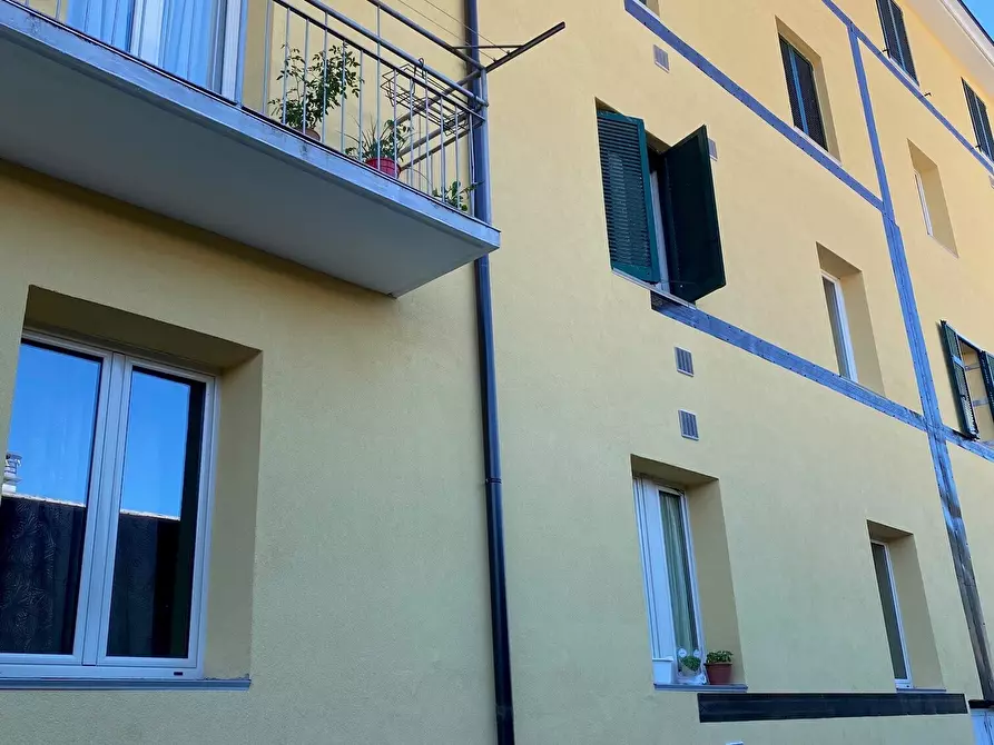 Immagine 4 di Bilocale in vendita  in Via Monte Nero 26 a Como