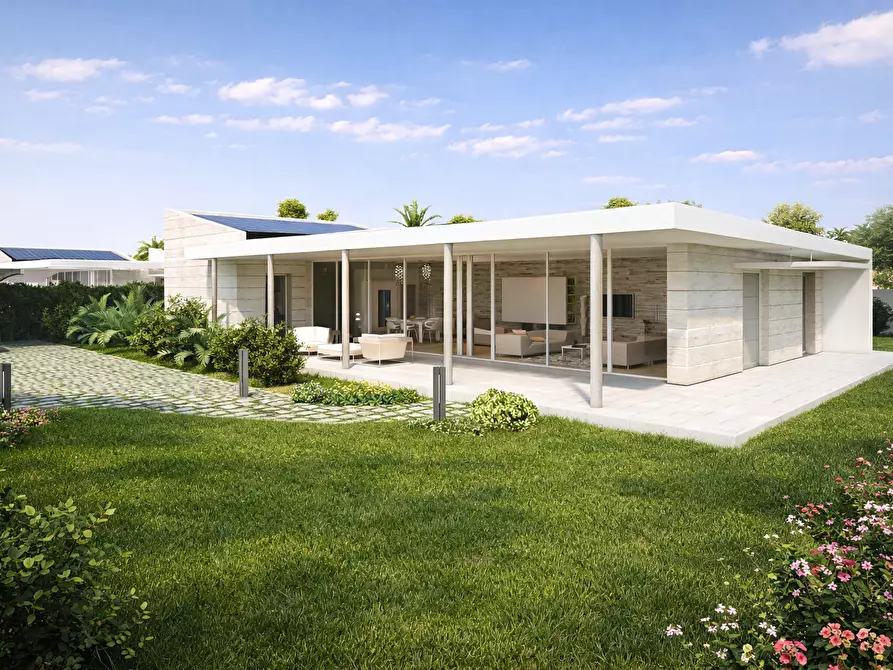 Immagine 3 di Villa in vendita  in Via Rodi Garganico 2 a Lecce