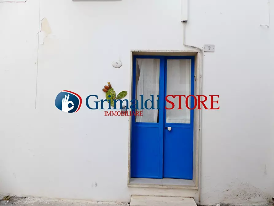 Immagine 2 di Casa indipendente in vendita  in Corte Corradino di Svevia 1 a Parabita