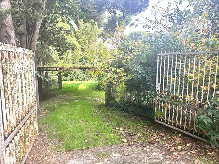 Immagine 3 di Appartamento in vendita  in Via Flacca 123 a Fondi