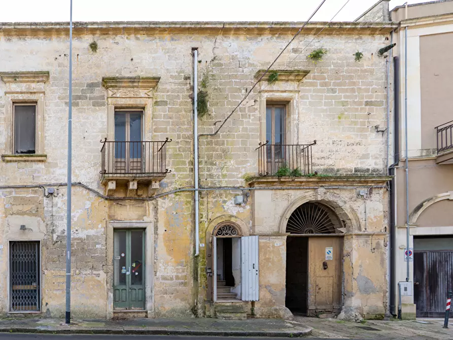 Immagine 2 di Casa indipendente in vendita  in Via Vittorio Emanuele II 14 a San Cesario Di Lecce