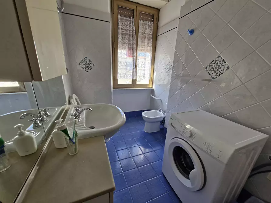 Immagine 11 di Trilocale in affitto  in VIA MIMMA POLLASTRINI 16 a Anzio