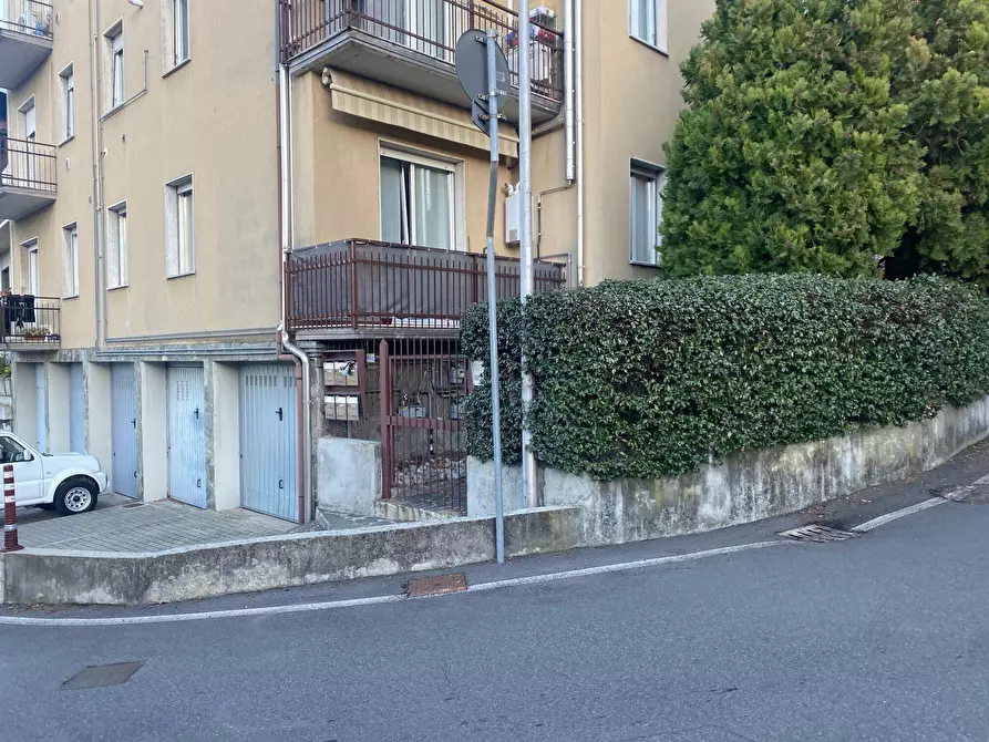 Immagine 17 di Trilocale in vendita  in via salita cappuccini 11 a Como