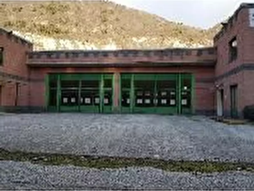 Immagine 1 di Capannone industriale in vendita  in via Lambro 40 a Castelmarte