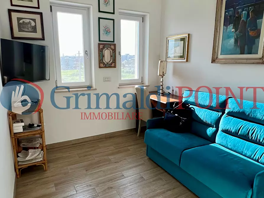 Immagine 12 di Trilocale in vendita  a Lecce