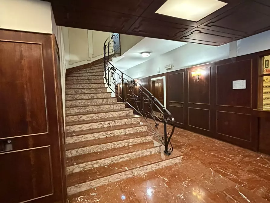Immagine 23 di Attico in vendita  in Via dei Gandolfi a Roma