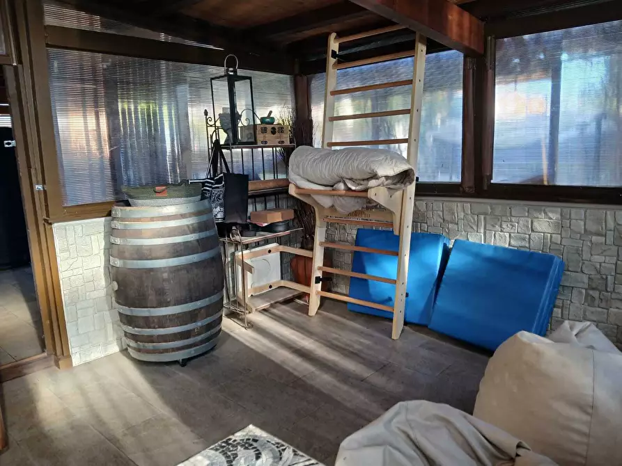 Immagine 16 di Appartamento in vendita  in Via Montegiove Nuovo a Genzano Di Roma