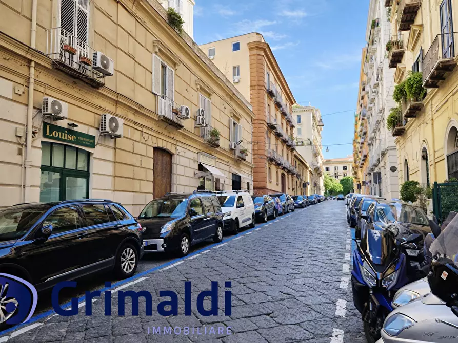 Immagine 3 di Locale commerciale in vendita  in Via Giuseppe Martucci 79 a Napoli
