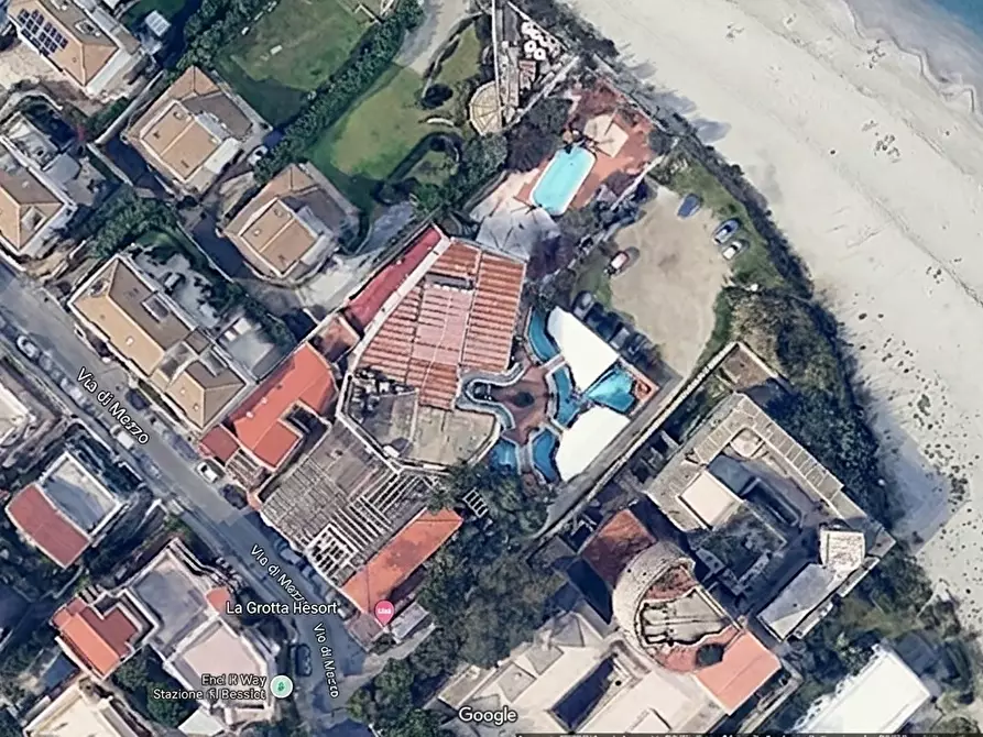 Immagine 5 di Palazzo in vendita  in Via Senatore Francesco Arena 2 a Messina