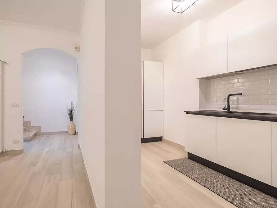 Immagine 35 di Villa in vendita  in Via Moricone a Albano Laziale