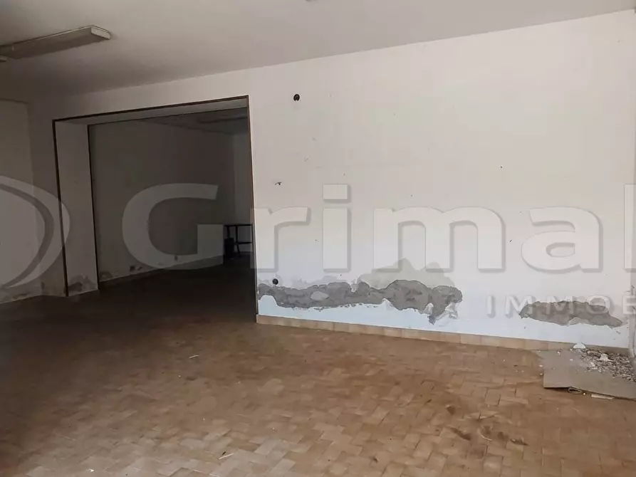 Immagine 16 di Palazzo in vendita  in Via Sferracavallo Snc a San Martino Valle Caudina