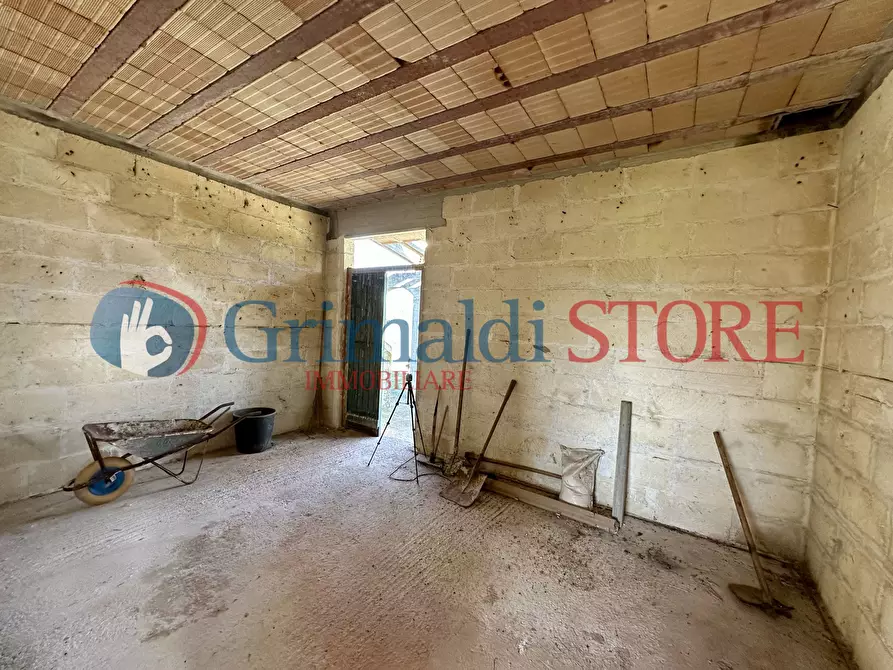 Immagine 14 di Rustico / casale in vendita  a San Vito Dei Normanni