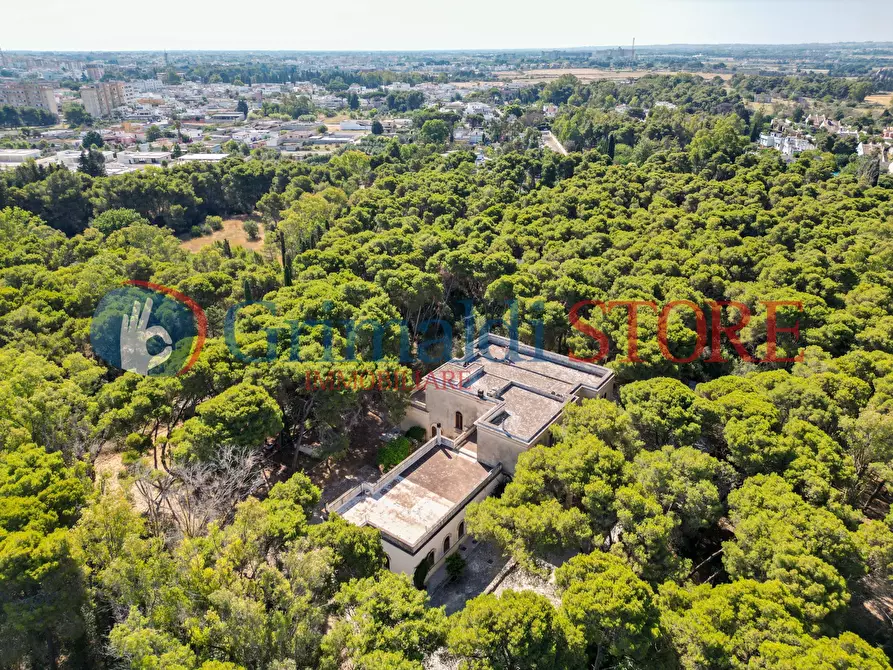 Immagine 77 di Villa in vendita  in Via Vecchia Carmiano a Lecce