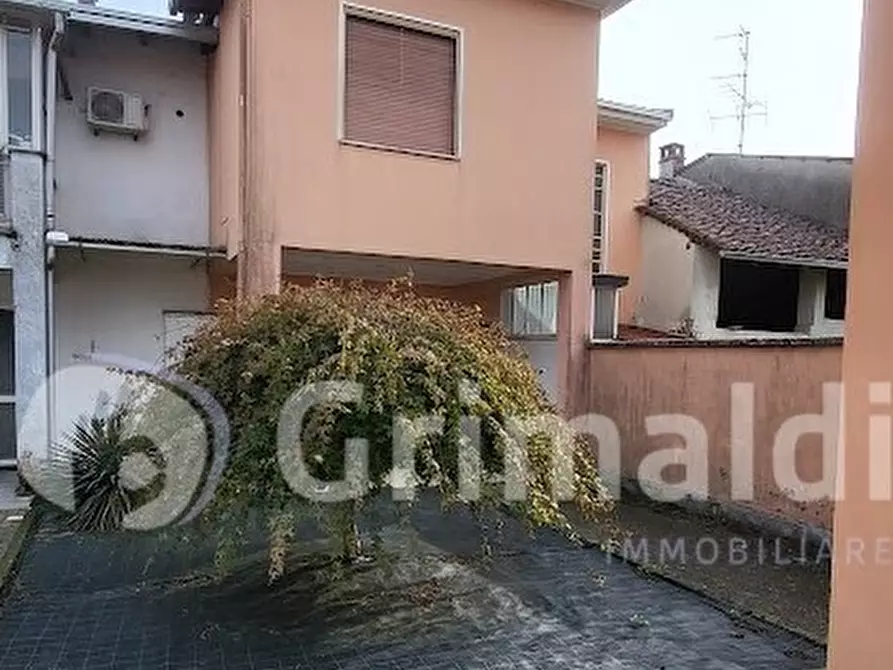 Immagine 24 di Casa indipendente in vendita  a Villata