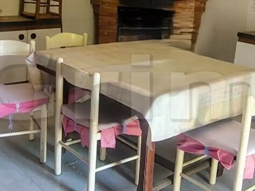 Immagine 27 di Palazzo in vendita  in Via Sferracavallo Snc a San Martino Valle Caudina