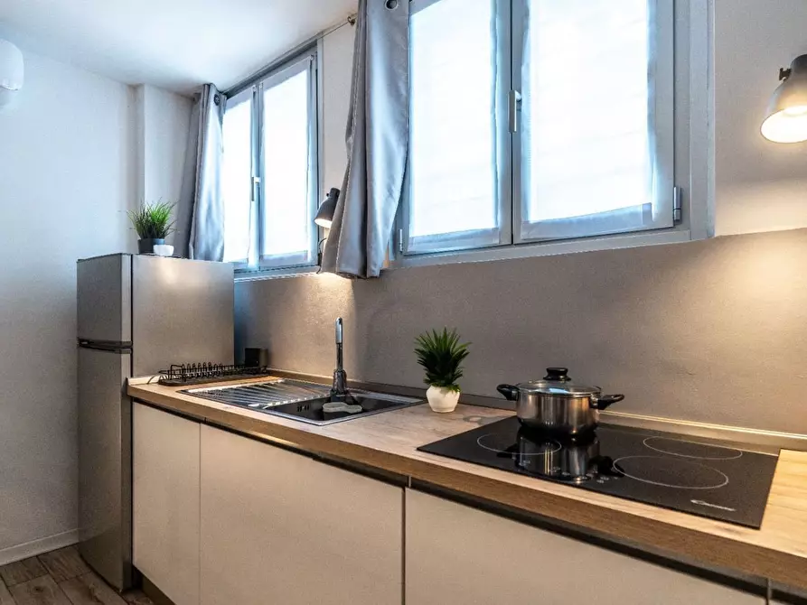 Immagine 7 di Appartamento in vendita  in Via Staro 4 a Milano