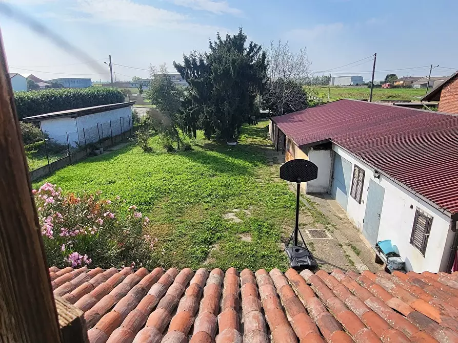 Immagine 49 di Casa indipendente in vendita  in Via Monte Grappa 2020 a Asigliano Vercellese