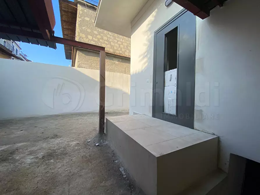 Immagine 11 di Villa in affitto  a Giugliano In Campania