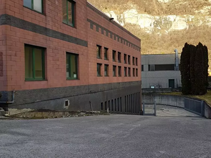 Immagine 2 di Attività artigianale in vendita  in via Lambro 40 a Castelmarte