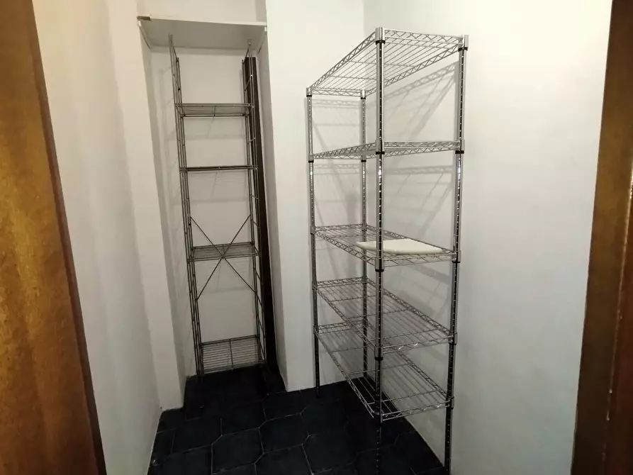 Immagine 25 di Trilocale in affitto  in Via Decembrio 25 a Milano