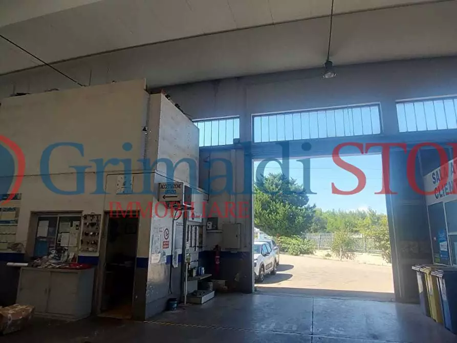 Immagine 22 di Attività artigianale in vendita  in Via Enrico Fermi 32 a Brindisi