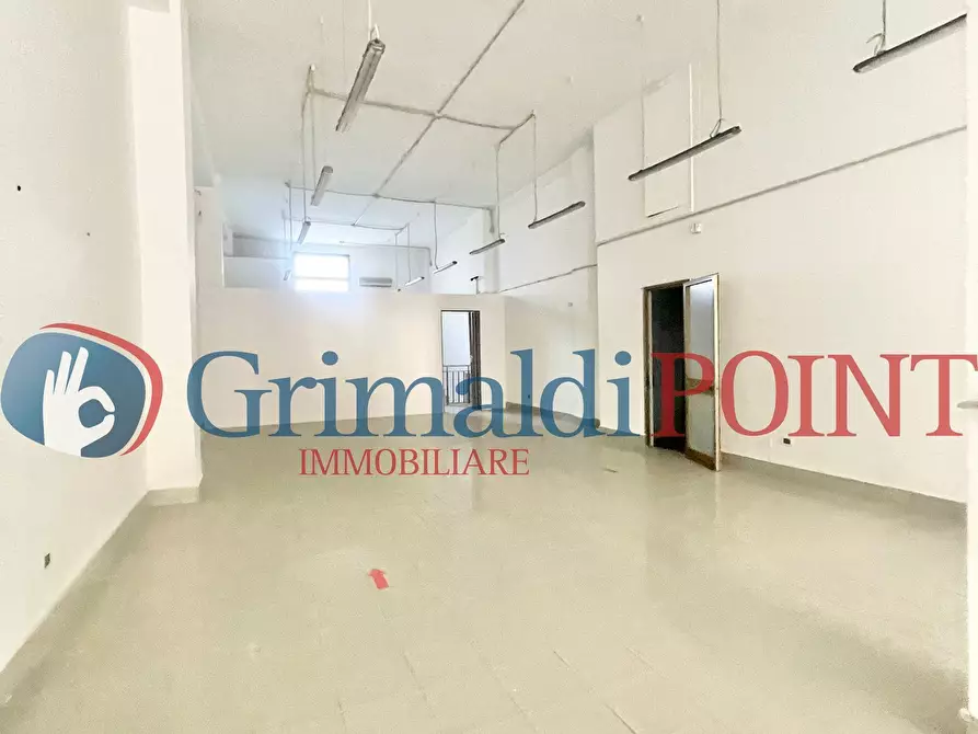 Immagine 2 di Locale commerciale in vendita  in Via Don Luigi Sturzo 53 a Lecce