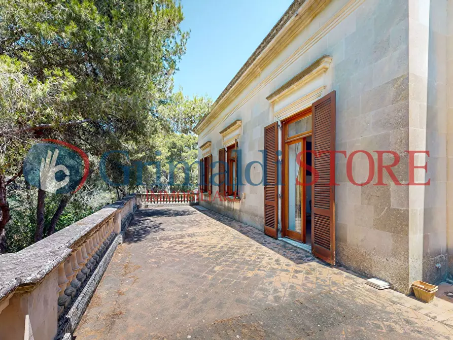 Immagine 62 di Villa in vendita  in Via Vecchia Carmiano a Lecce
