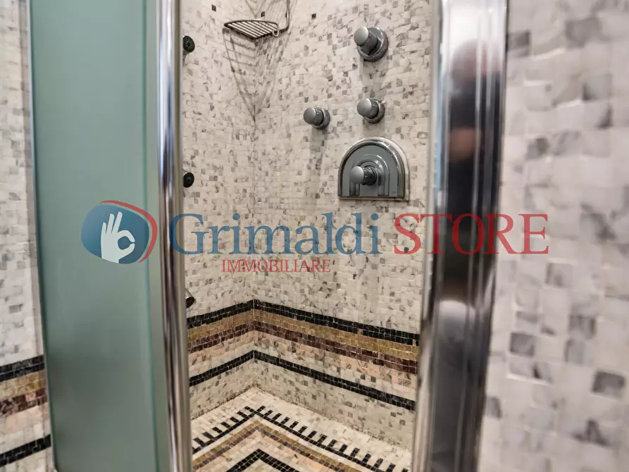 Immagine 37 di Villa in vendita  a Grottaglie