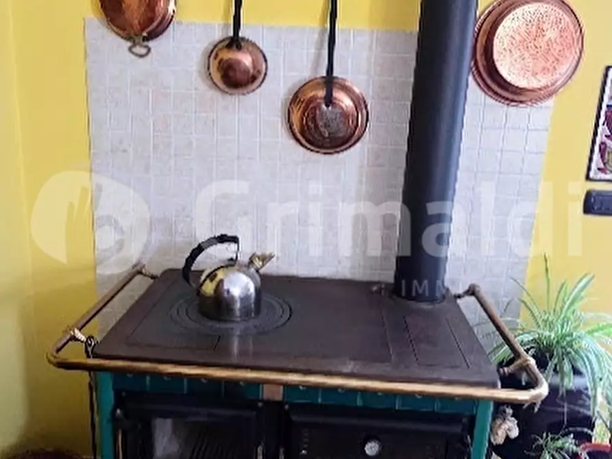Immagine 38 di Villa in vendita  in Via Giovanni Antonio Comissetti 1 a Pezzana