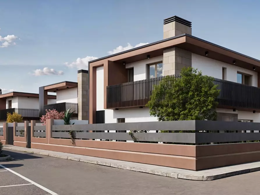 Immagine 1 di Villa in vendita  in Via Giovanni Pascoli 23 a Torchiarolo