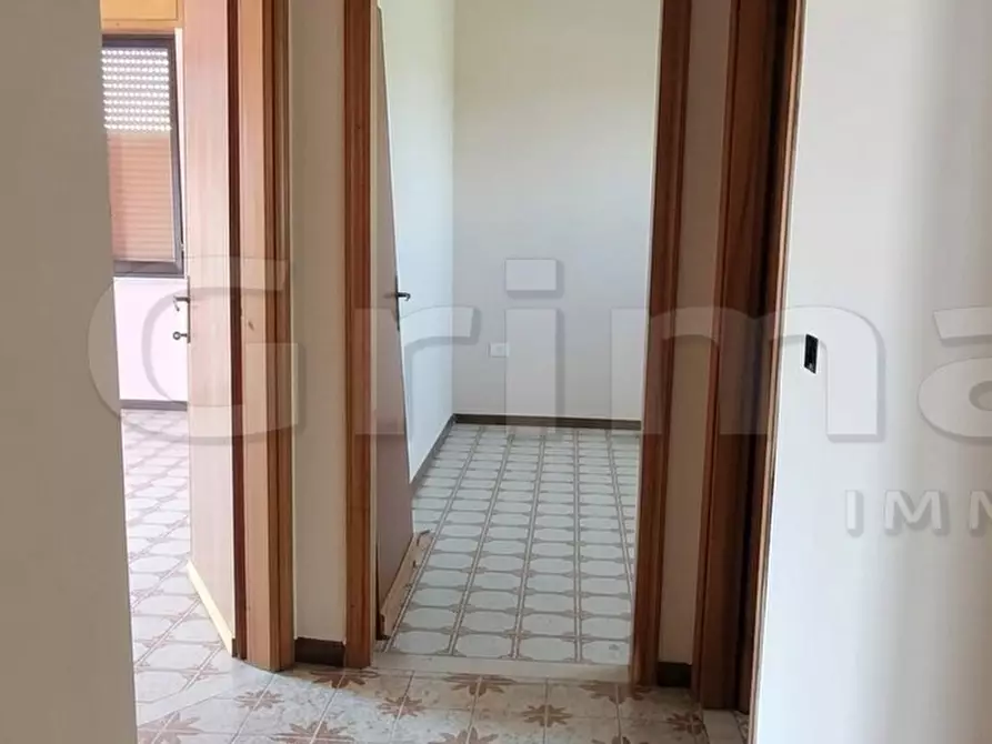 Immagine 34 di Palazzo in vendita  in Via Sferracavallo Snc a San Martino Valle Caudina