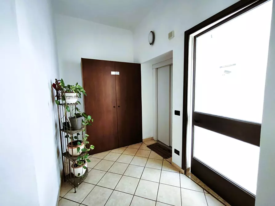 Immagine 18 di Bilocale in affitto  in Via Roberto Bellarmino 13/1 a Milano