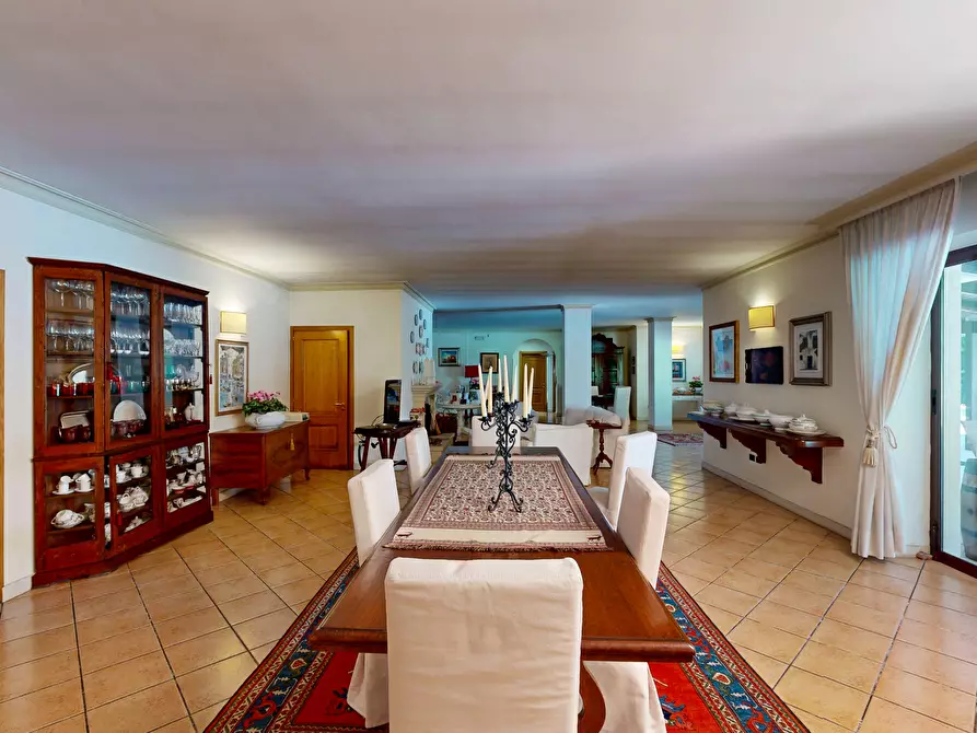 Immagine 56 di Villa in vendita  in Via Venosa 5 a Lecce