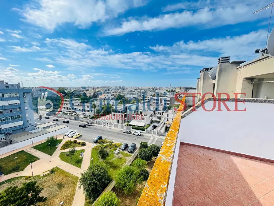 Immagine 2 di Attico in vendita  in Via Giuseppe Ghezzi 2 a Lecce