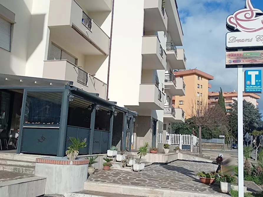 Immagine 10 di Bar / Ristorante in vendita  in VIA TIBERIO 8 a Aprilia