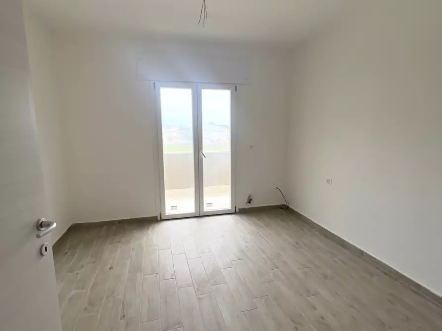 Immagine 7 di Trilocale in vendita  in Via Monte Civetta 2 a Nettuno