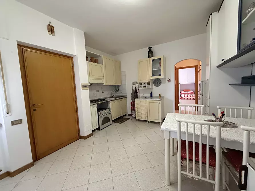 Immagine 11 di Bilocale in affitto  in Via del Brigantino 8 a Anzio