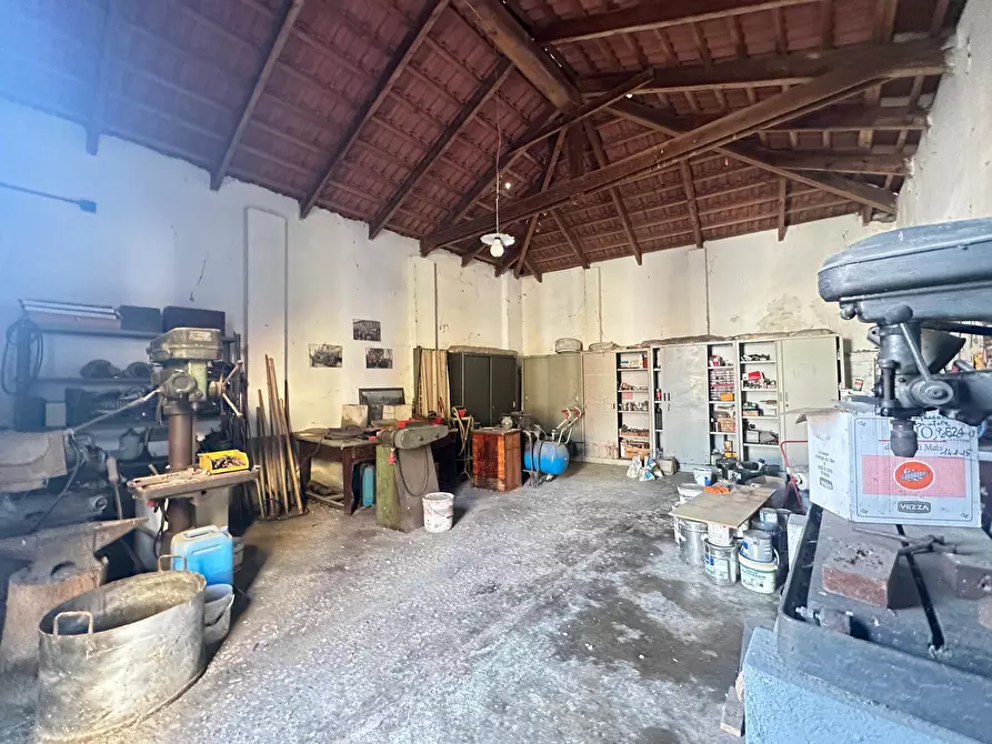 Immagine 36 di Casa bifamiliare in vendita  in Via Guglielmo Marconi 29 a Prarolo