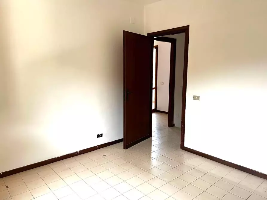 Immagine 11 di Villa in vendita  in Via Anxur 75 a Terracina