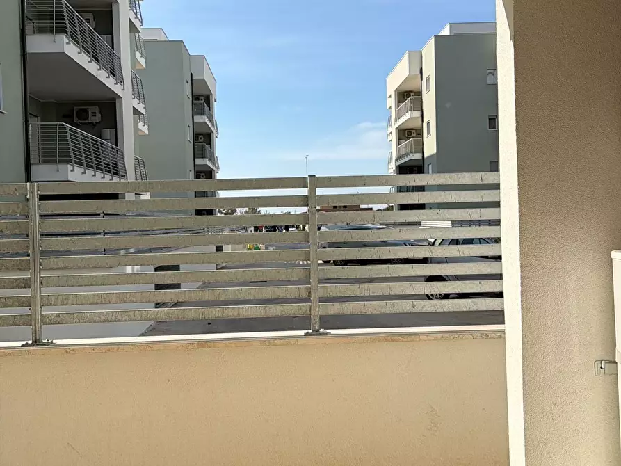 Immagine 13 di Appartamento in vendita  in Via Pratica di Mare a Pomezia