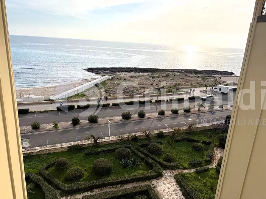 Immagine 21 di Quadrilocale in vendita  in via ariosto 7 a Gallipoli