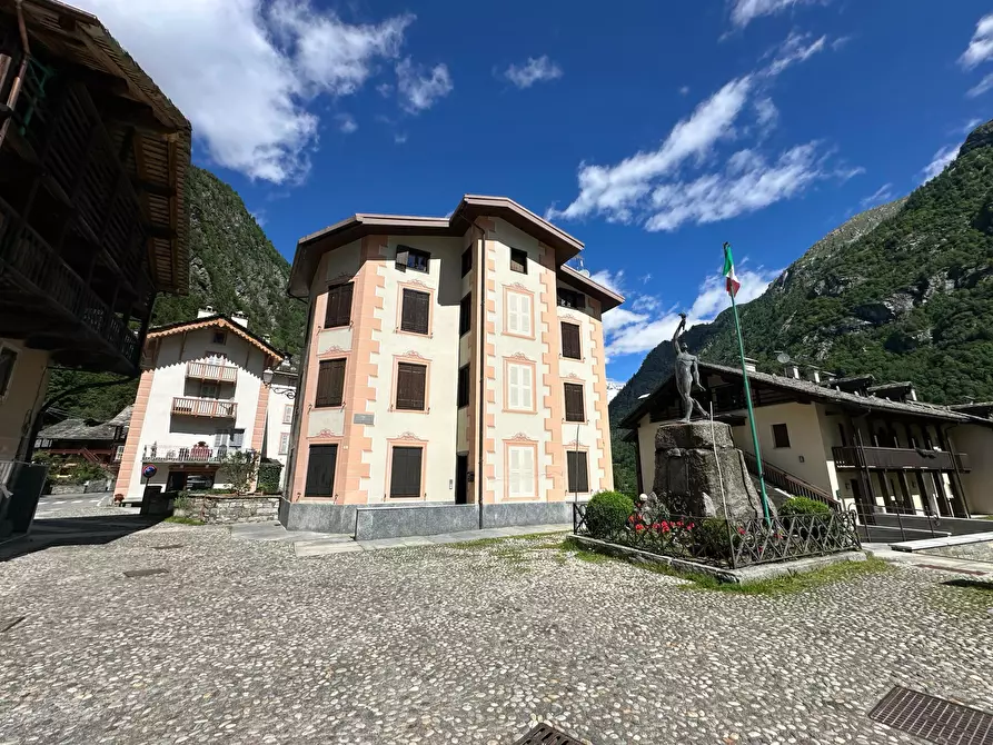 Immagine 12 di Bilocale in vendita  in Riva Valdobbia Piazza IV Novembre 7 a Alagna Valsesia