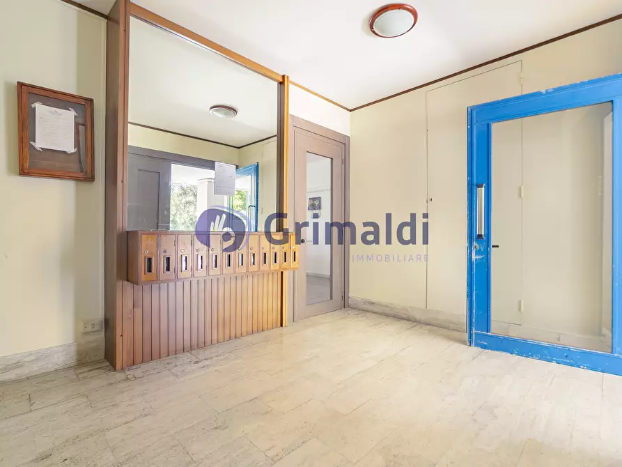 Immagine 31 di Trilocale in vendita  in Piazzale Milano 5 a Lecce
