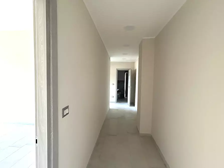 Immagine 11 di Quadrilocale in vendita  in Via Tagliamento 165 a Avellino